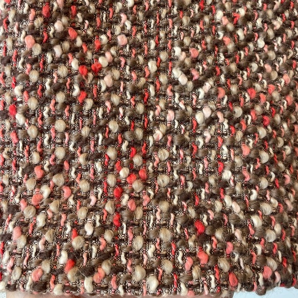 Classic Pencil Skirt - Picture 3 of 6